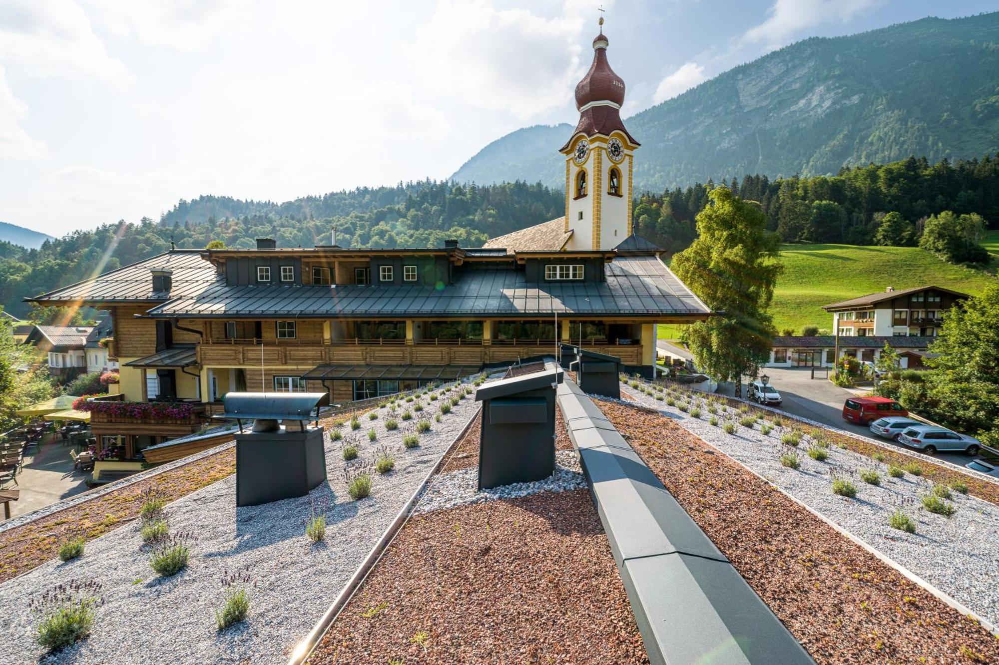 Landhotel Kirchenwirt Unken Eksteriør billede
